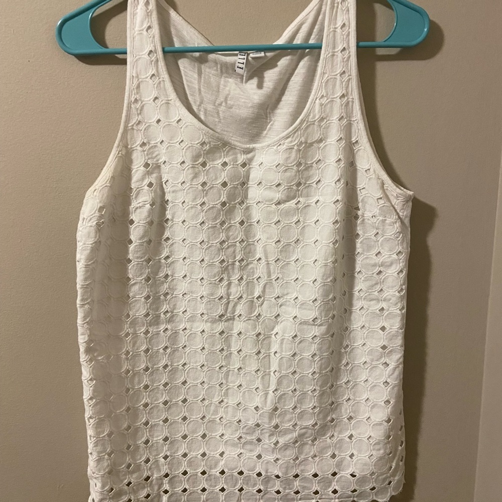 White tank top from Elle! Excellent condition